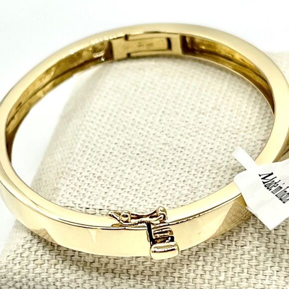 14k Gold Solid Hinged Bangle, brand new - Picture 5 of 12